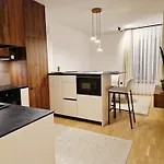 Riverwave Apartmant & Private Garage *