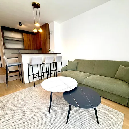 Riverwave Apartmant & Private Garage דירה *