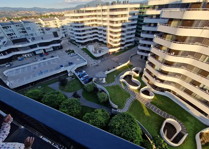 Riverwave Apartmant & Private Garage דירה